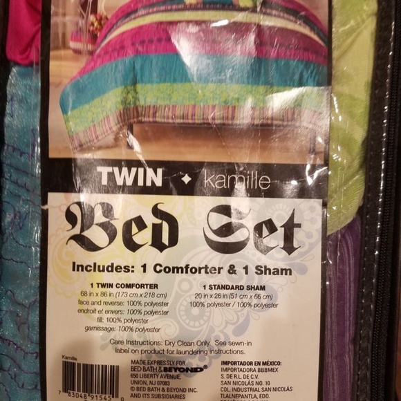 Twin Comforter and Sham - Picture 1 of 2